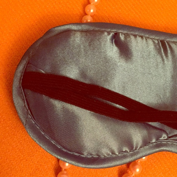 👸🏻ONLY ONE! Eye Lashes Sleep Mask👸🏻 - Picture 4 of 8